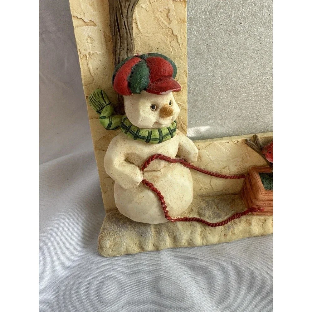 Snowman Themed Resin 4x6 Photo Frame Winter Scene Cardinals